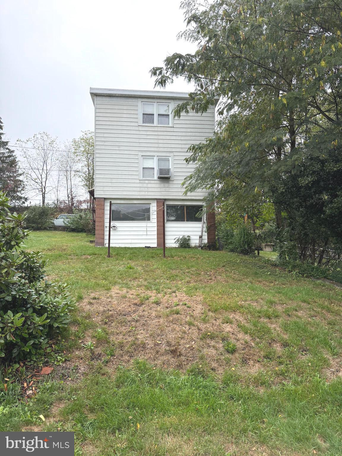 DUTCH HILL - Residential