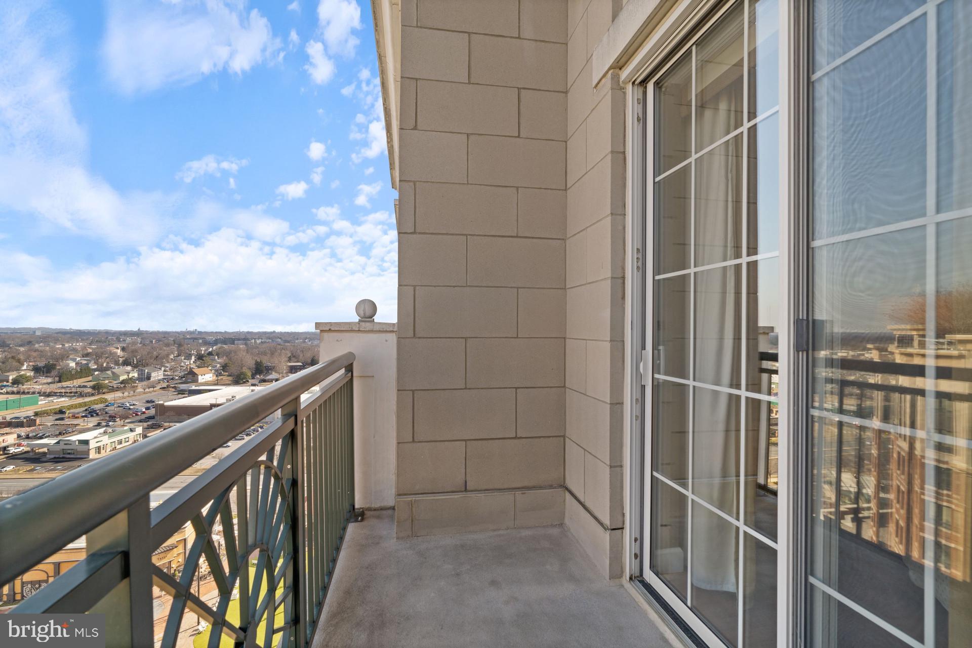 GRANDVIEW AT ANNAPOLIS TOWNE CENTRE - Residential