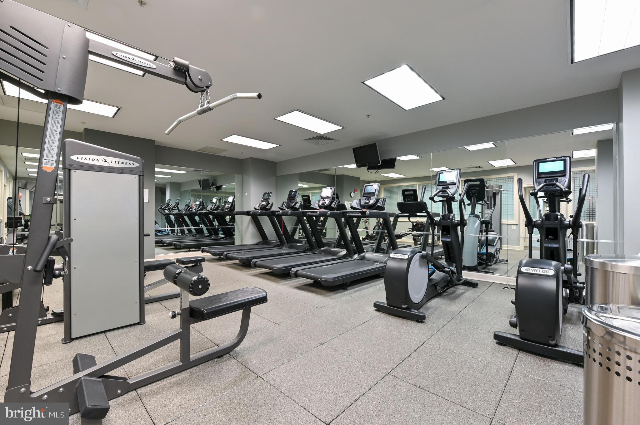 GRANDVIEW AT ANNAPOLIS TOWNE CENTRE - Residential