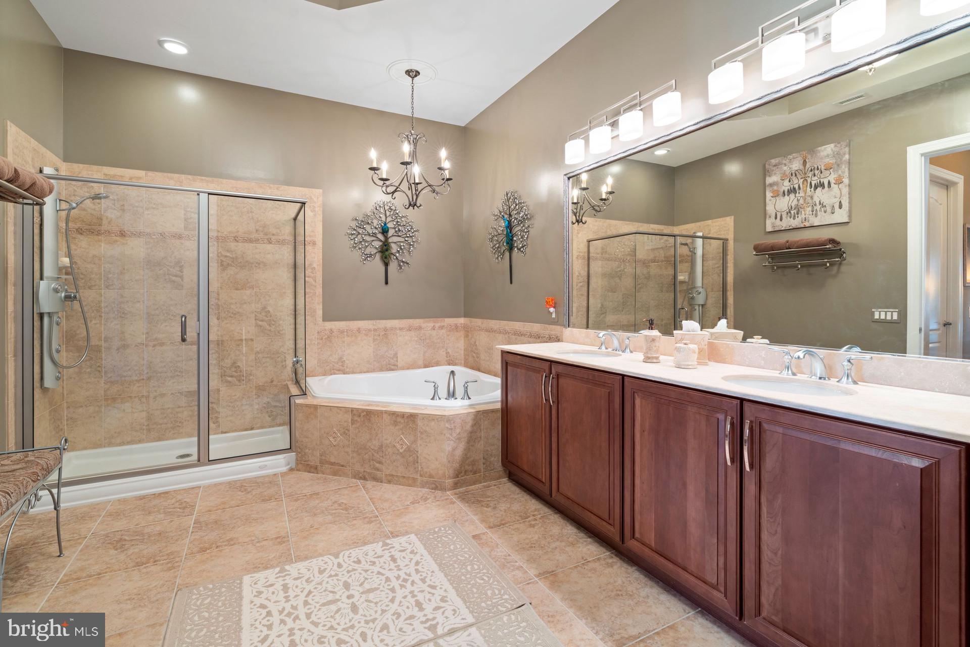 GRANDVIEW AT ANNAPOLIS TOWNE CENTRE - Residential