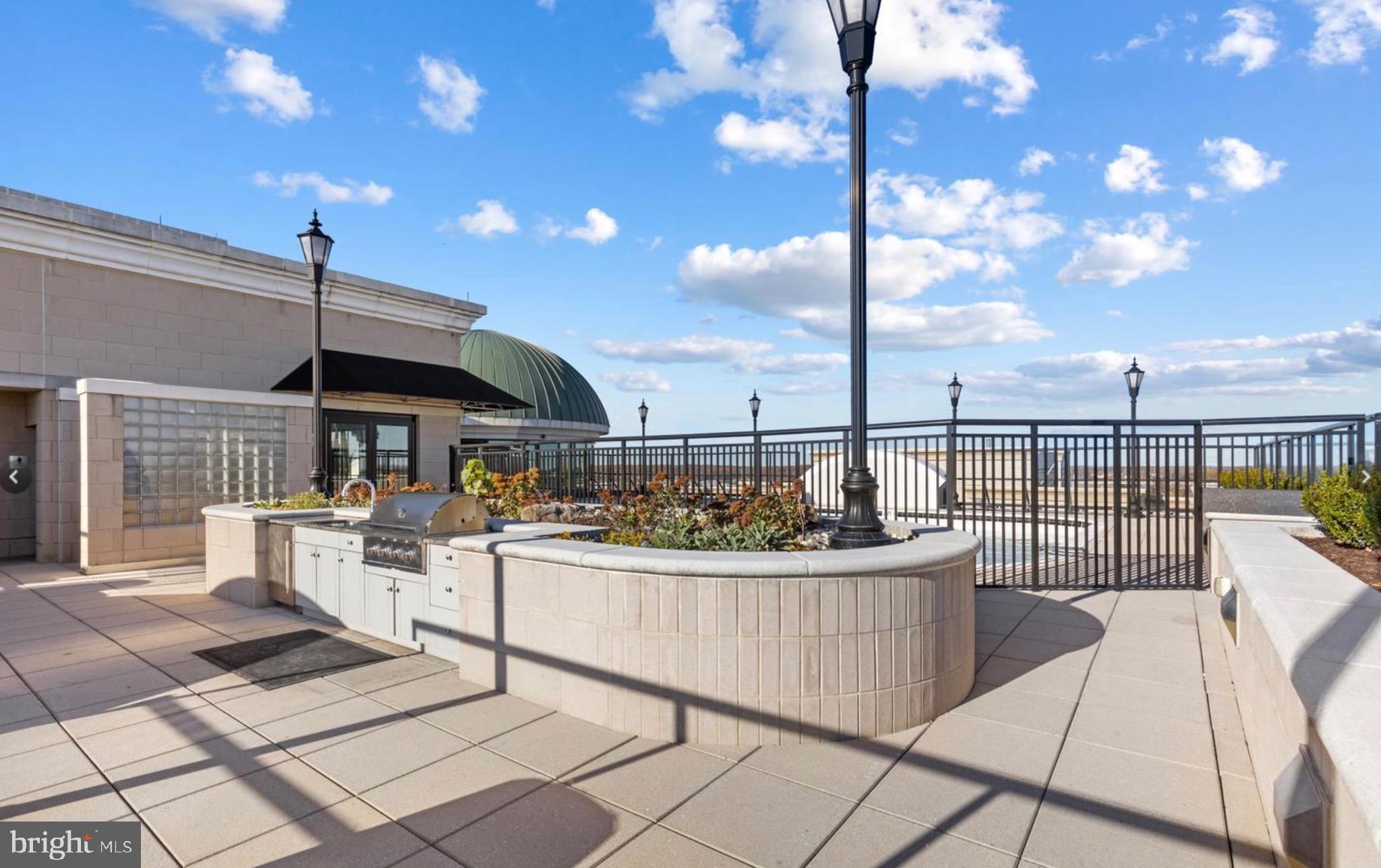 GRANDVIEW AT ANNAPOLIS TOWNE CENTRE - Residential