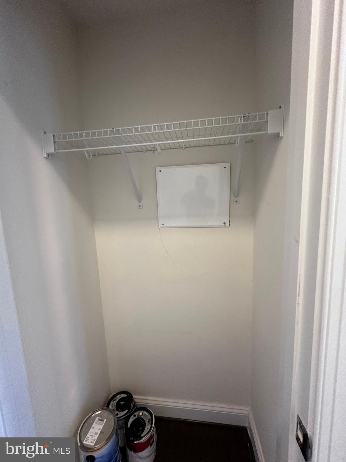 GRANT CORNER - Residential Lease