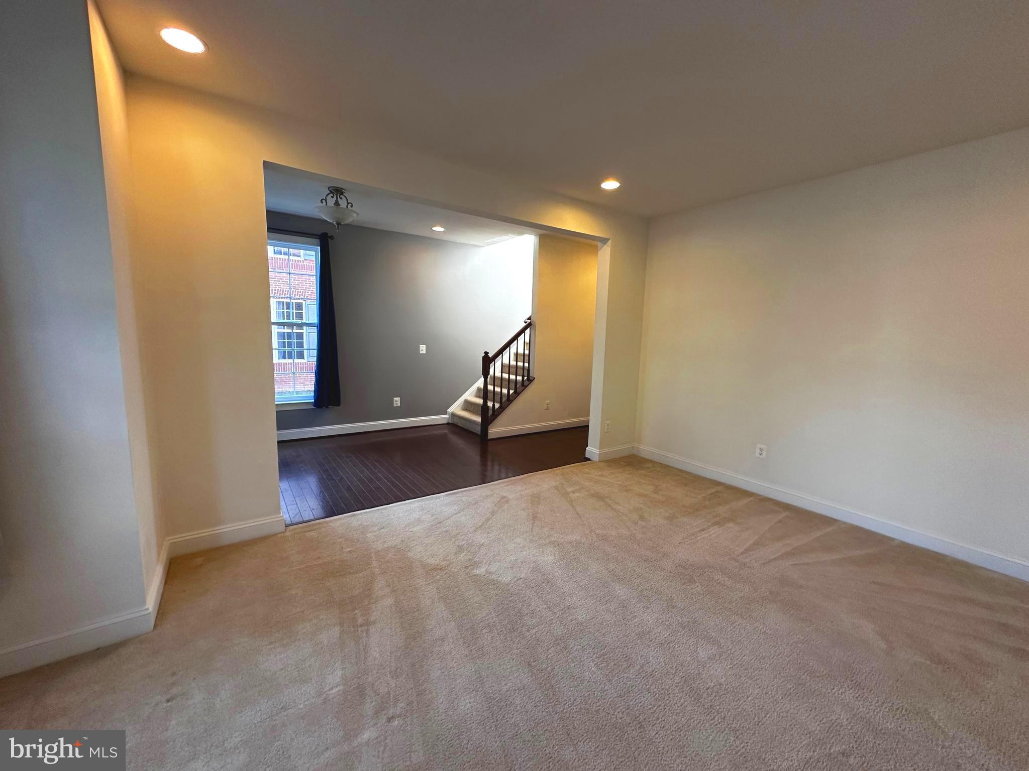 GRANT CORNER - Residential Lease