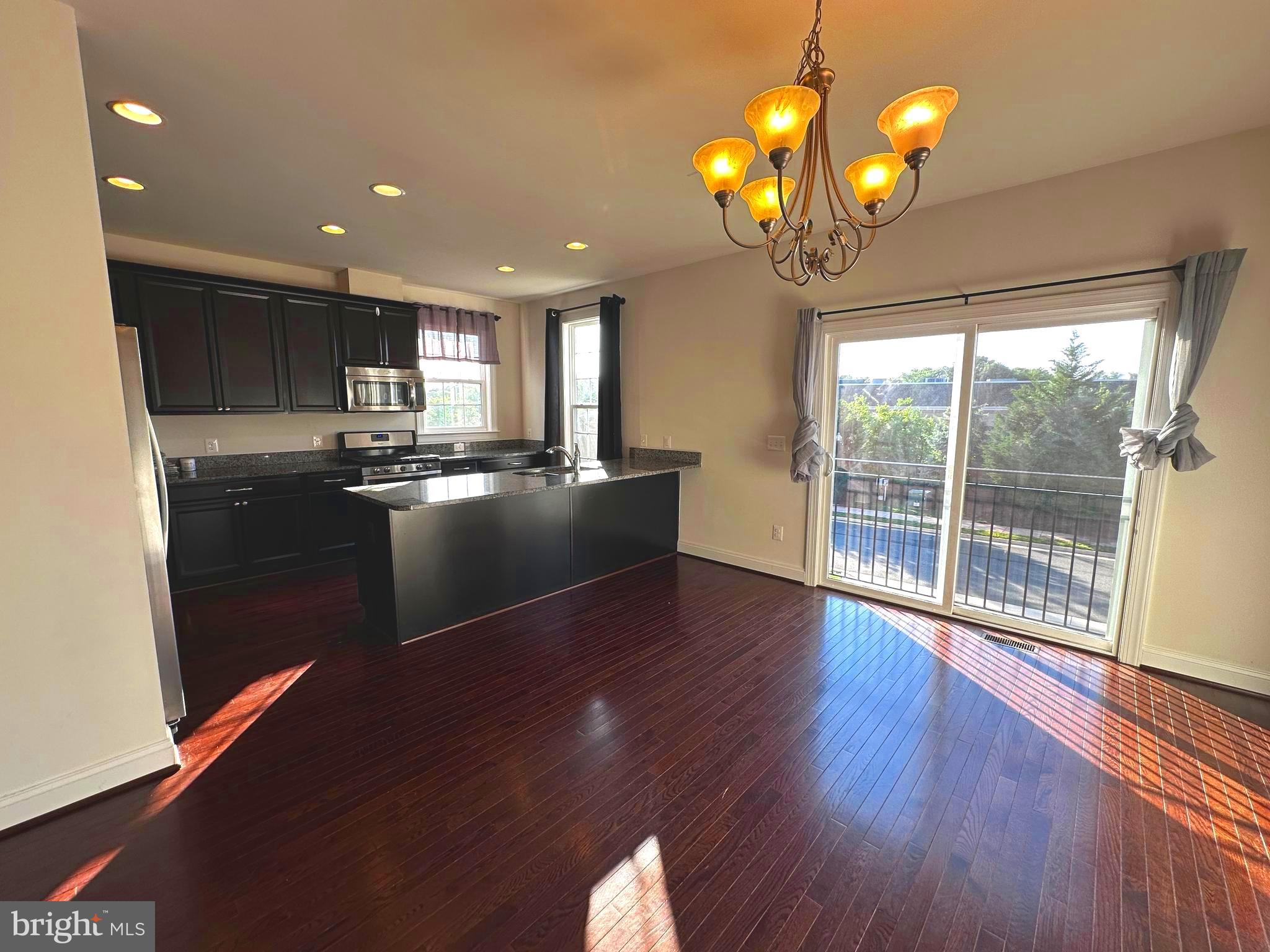 GRANT CORNER - Residential Lease