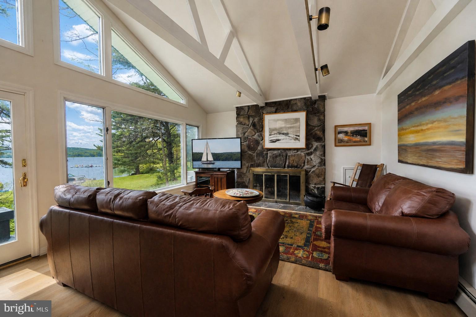 1000 ACRES - Residential