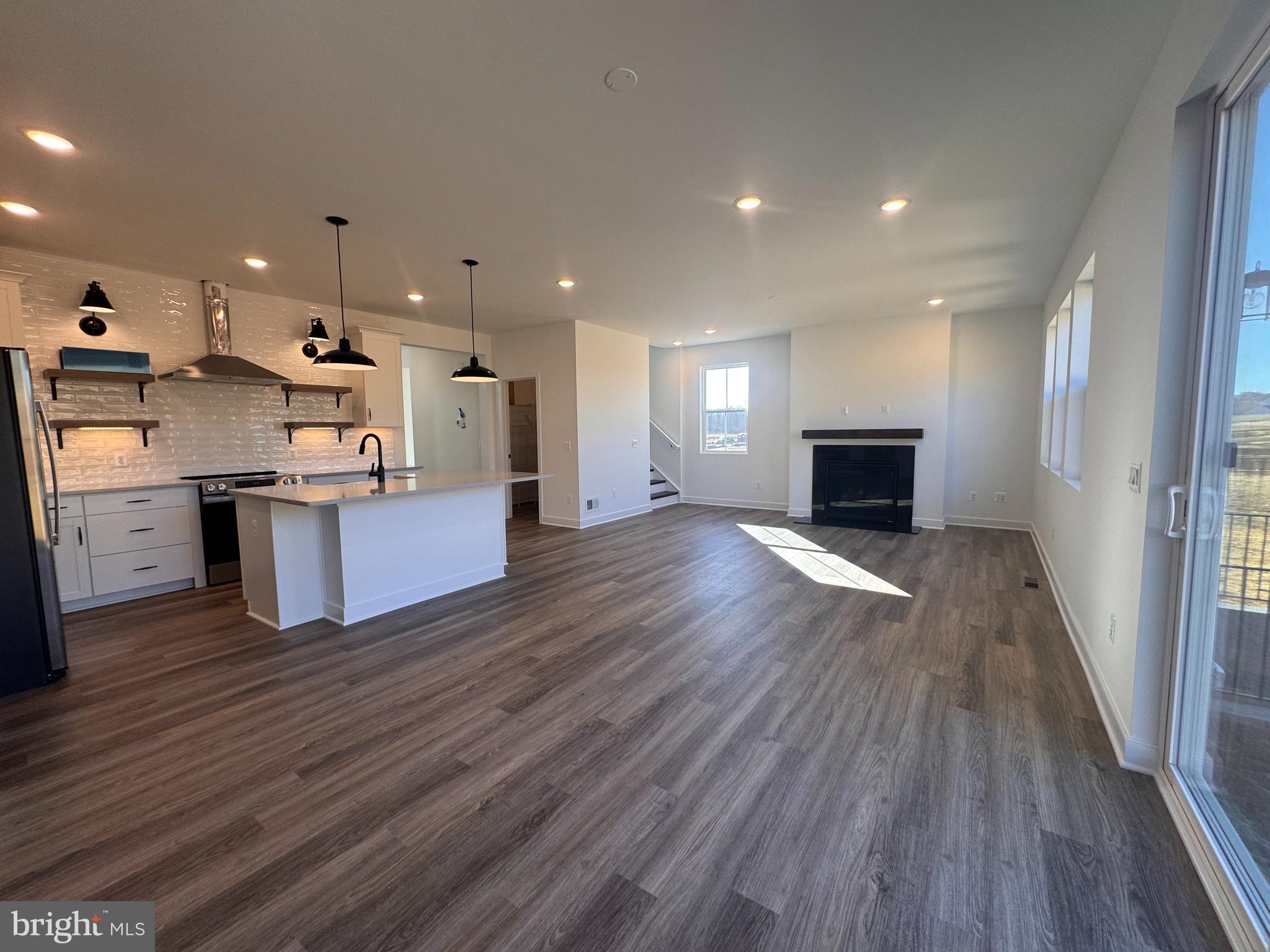 ESTATES OF TUSCARORA - Residential