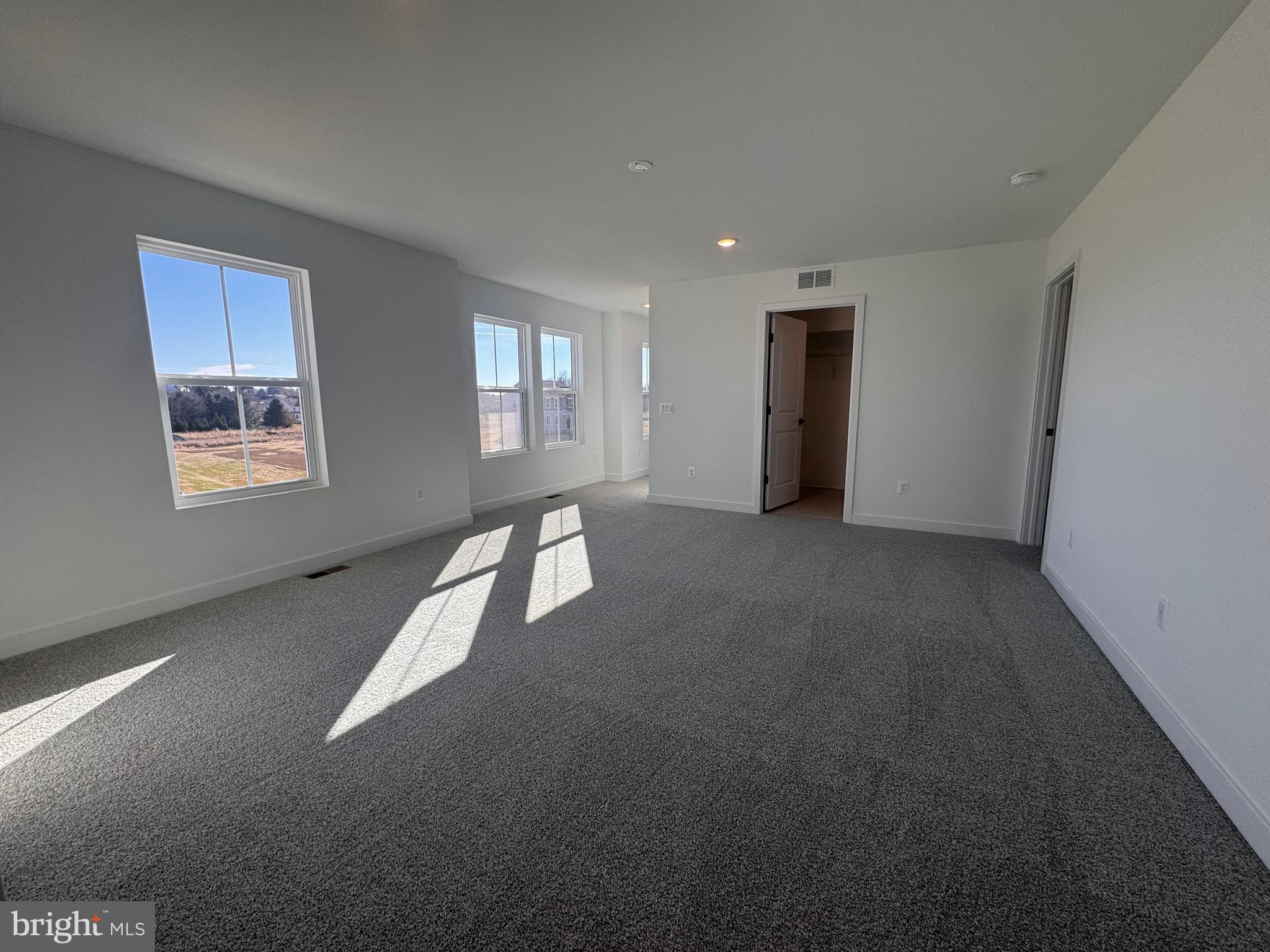 ESTATES OF TUSCARORA - Residential