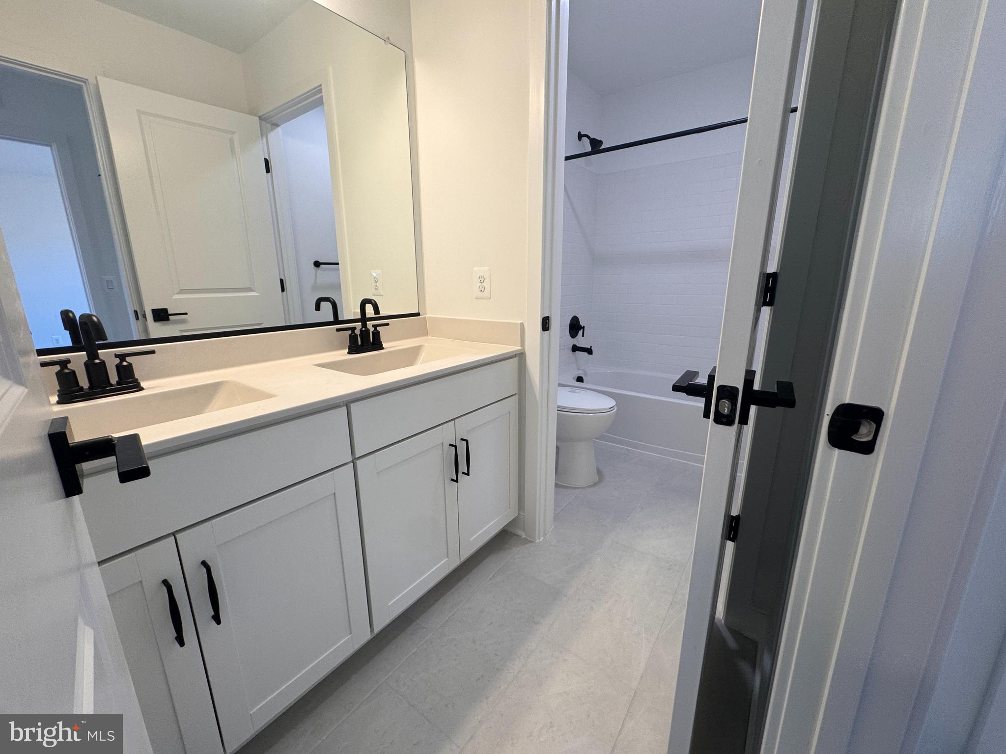 ESTATES OF TUSCARORA - Residential