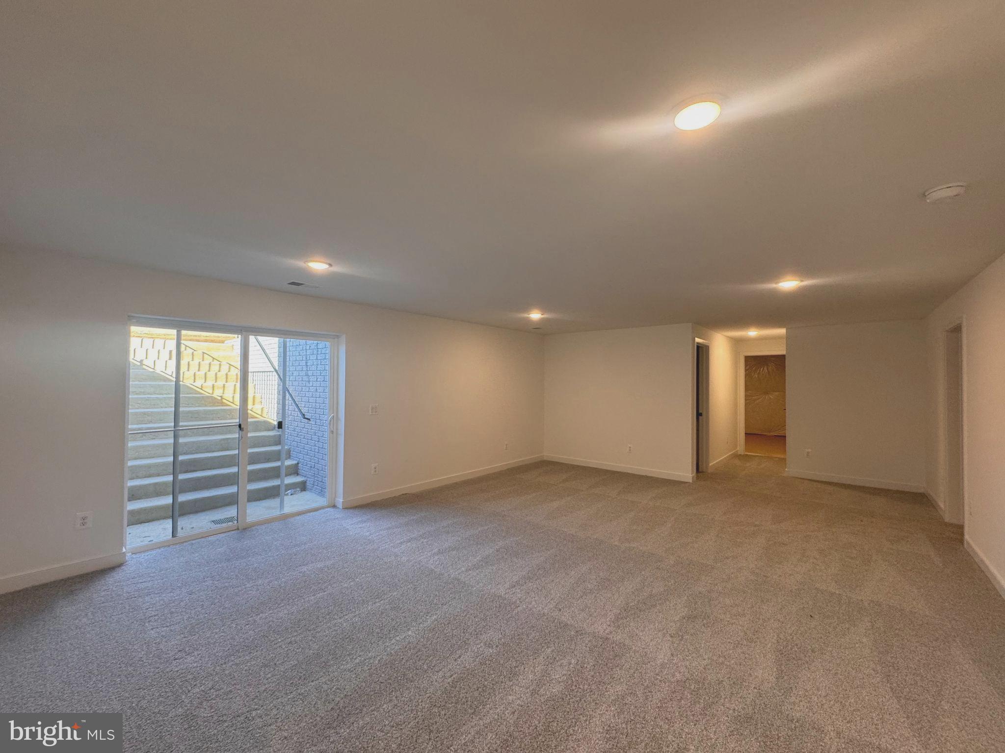 ESTATES OF TUSCARORA - Residential