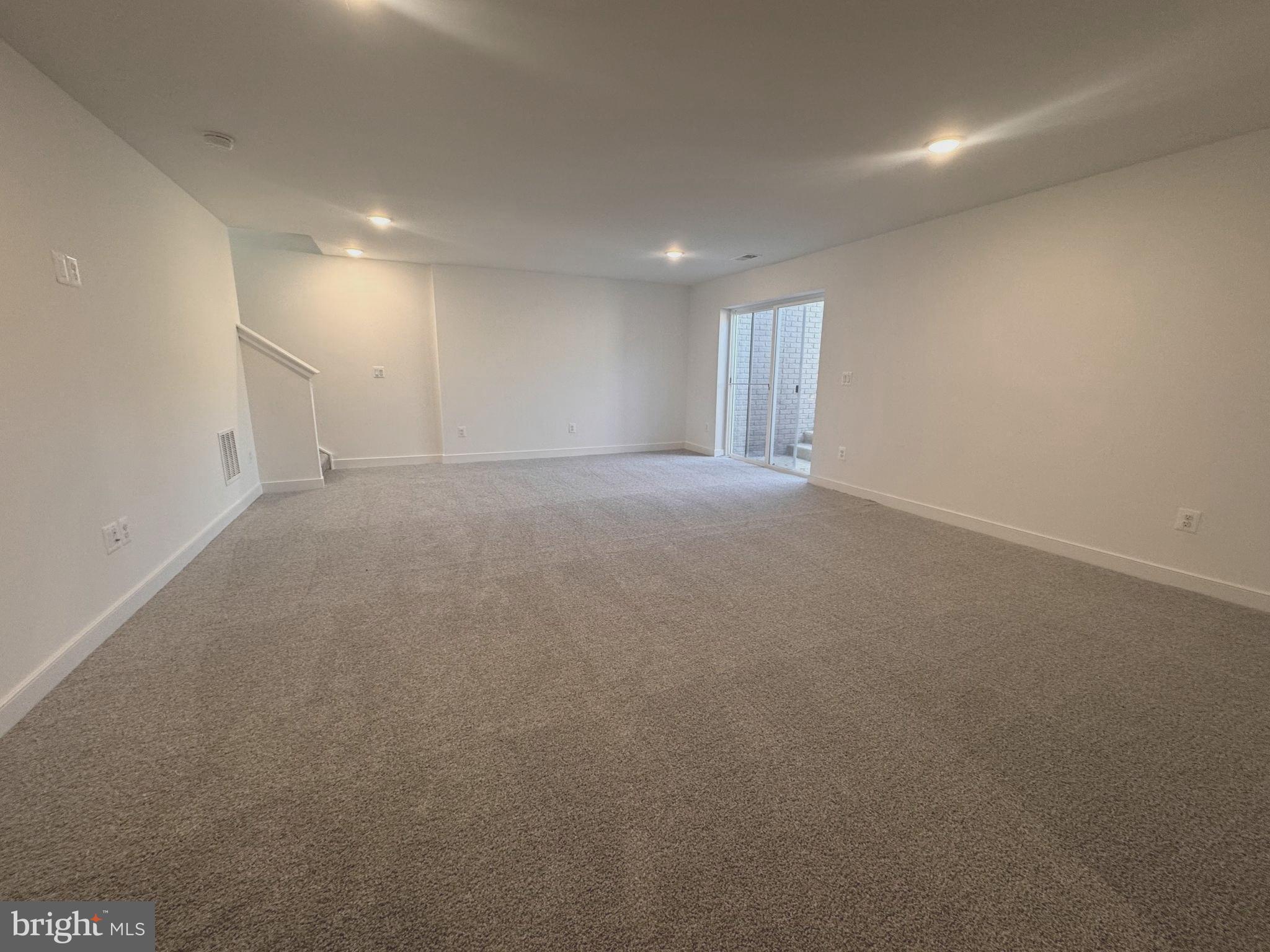 ESTATES OF TUSCARORA - Residential