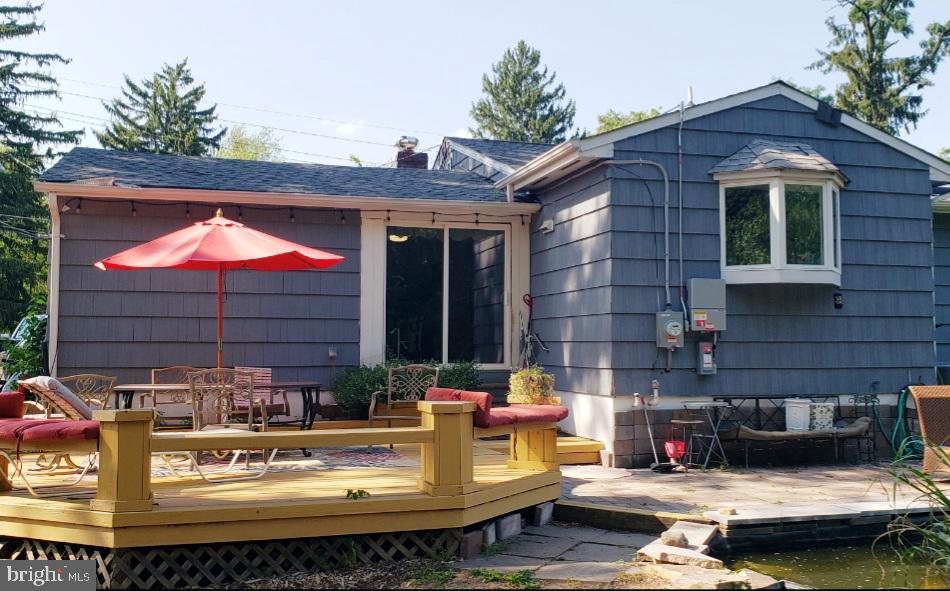 101 DENOW ROAD
