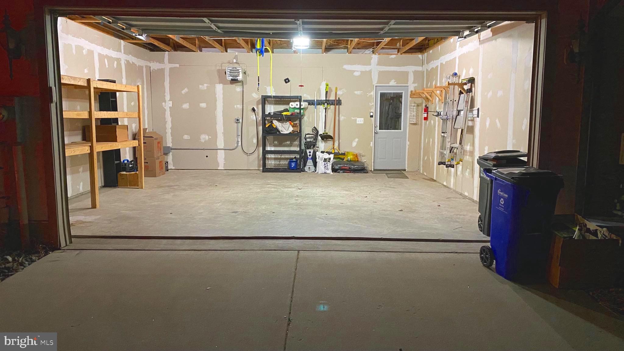 MAPLE LAWN FARMS - Residential Lease