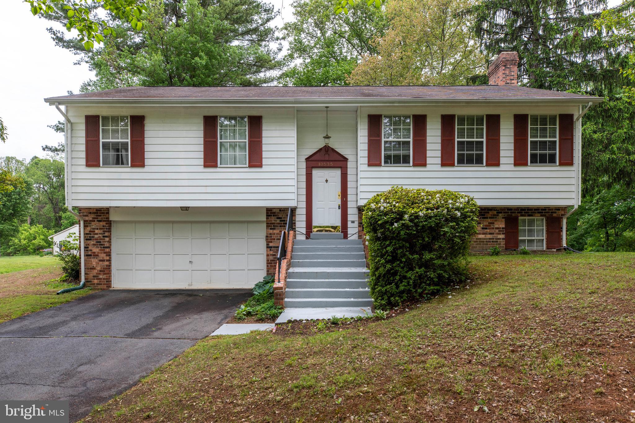 LEXINGTON ESTATES - Residential