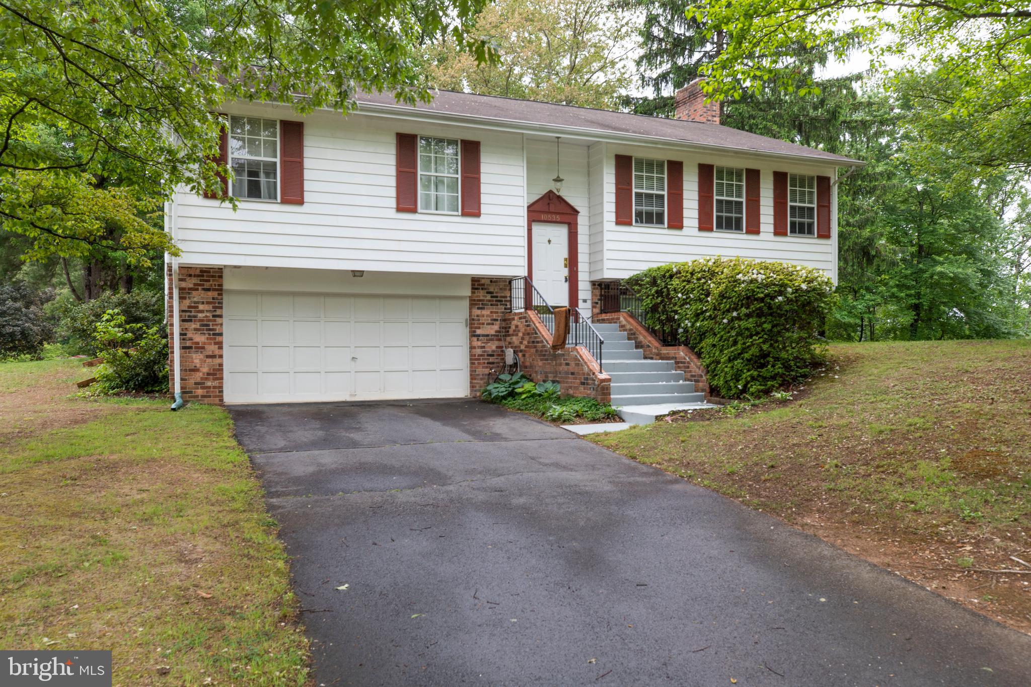LEXINGTON ESTATES - Residential