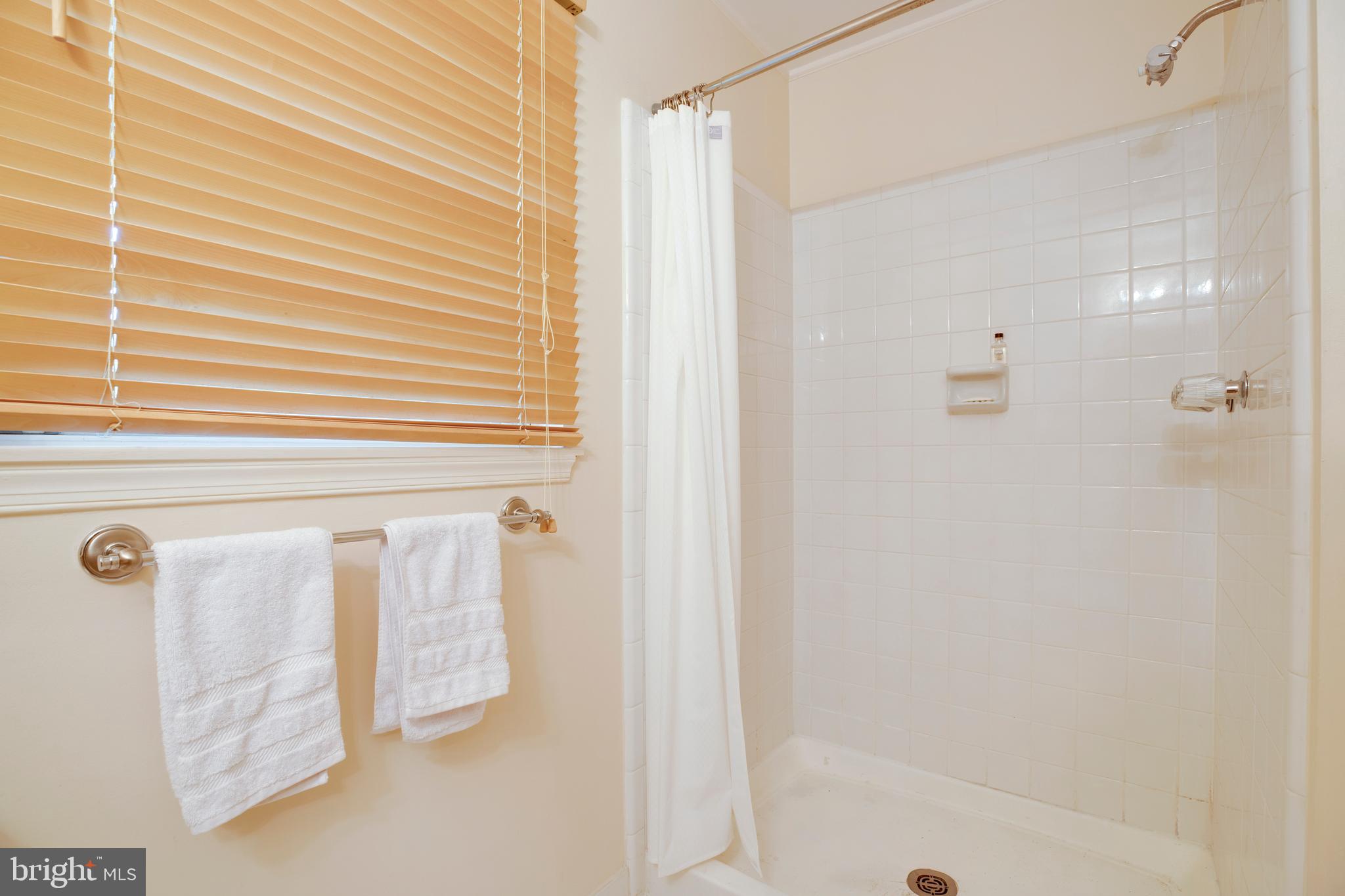 LEXINGTON ESTATES - Residential