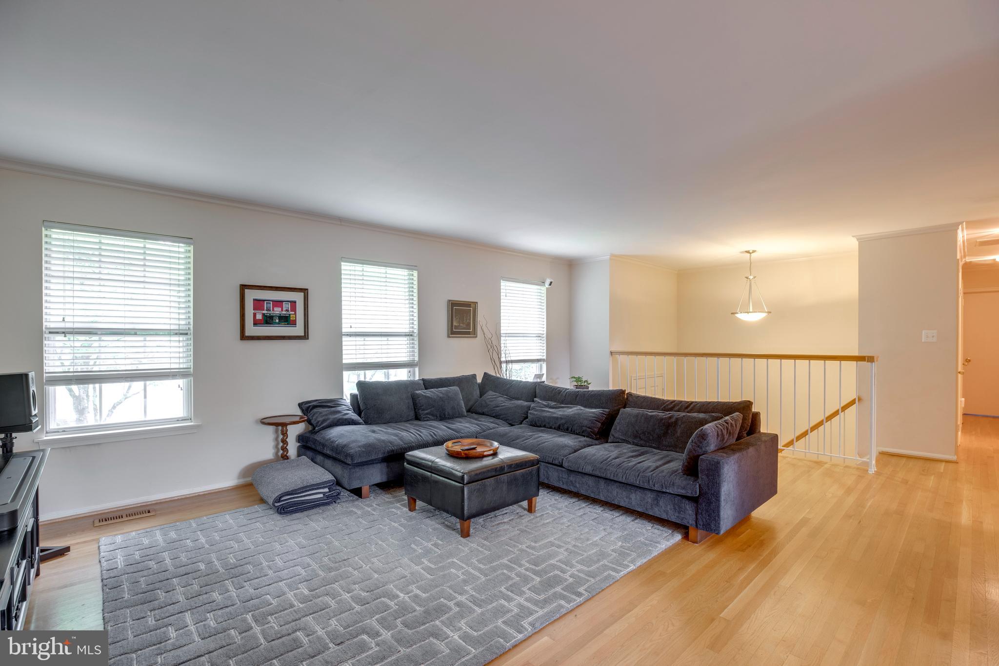 LEXINGTON ESTATES - Residential