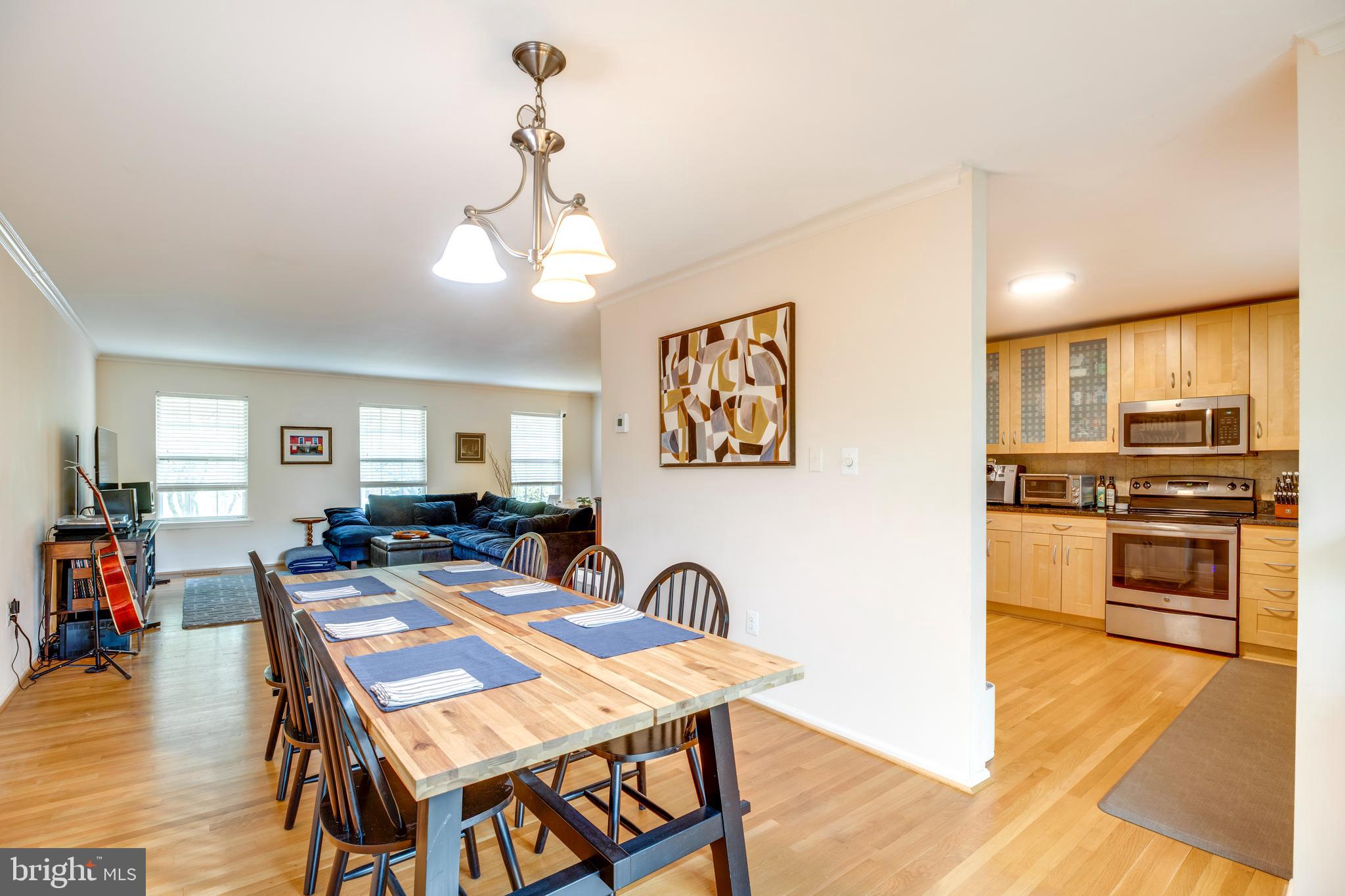 LEXINGTON ESTATES - Residential
