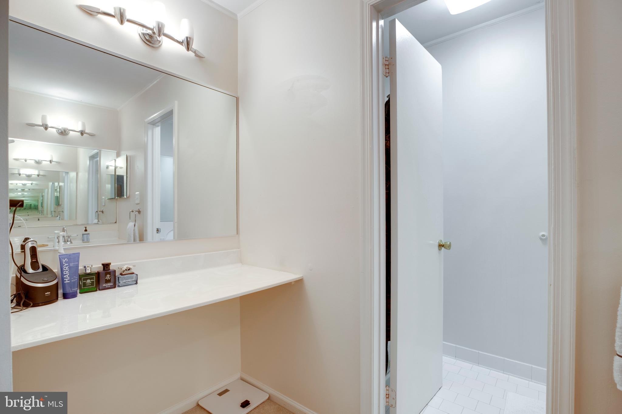 LEXINGTON ESTATES - Residential