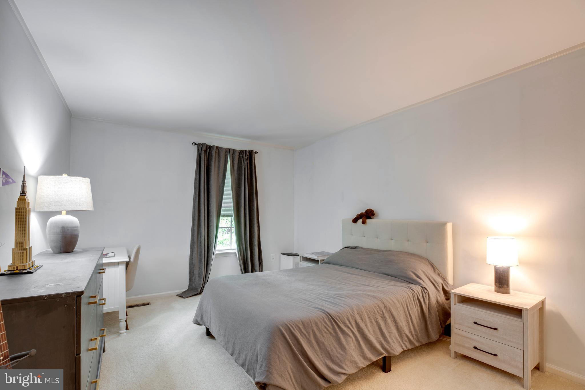 LEXINGTON ESTATES - Residential