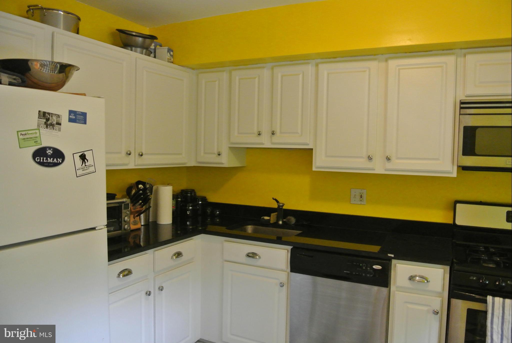 VILLAGES AT HOMELAND - Residential