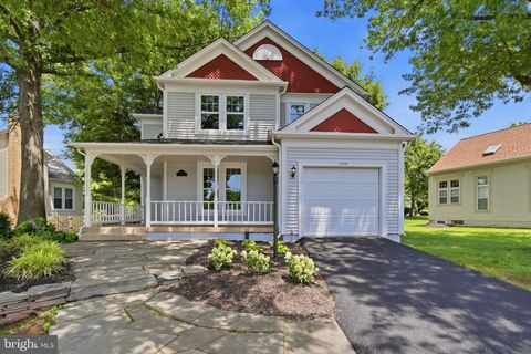 Photo of 13526 Brightfield Lane, HERNDON, VA 20171 (MLS # VAFX2325900)