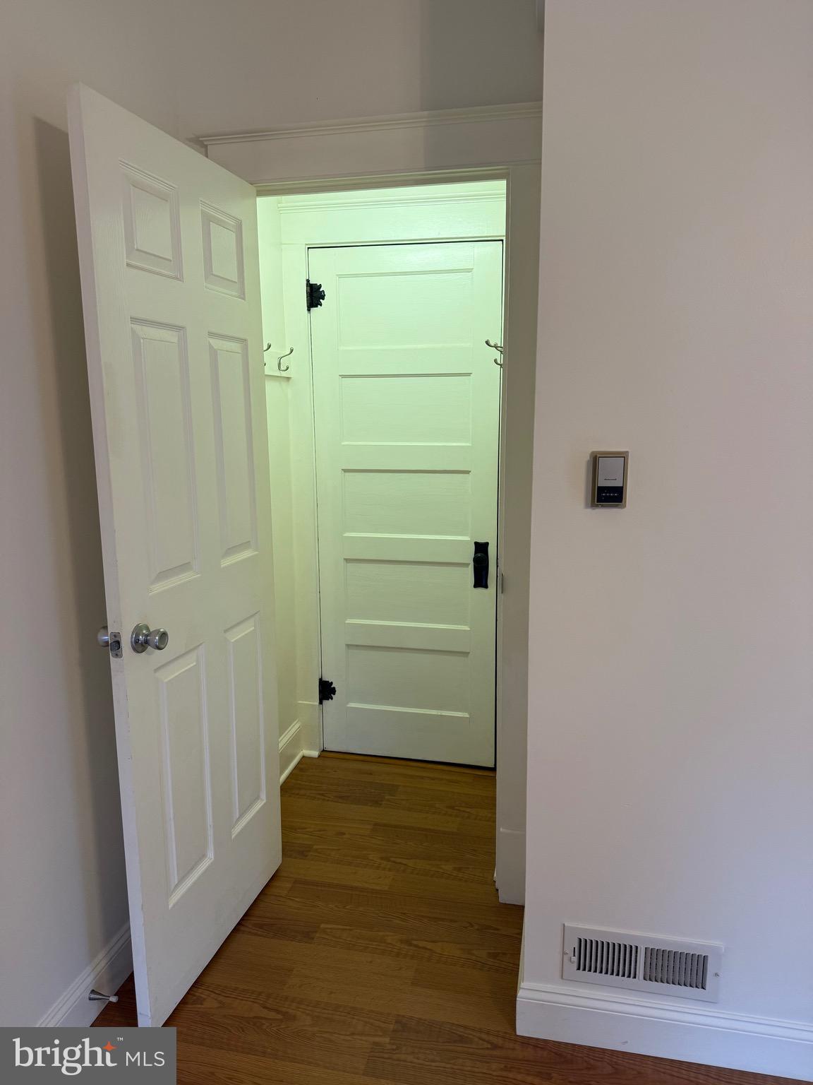 WILLOW GROVE - Residential Lease