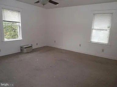 WILLOW GROVE - Residential Lease