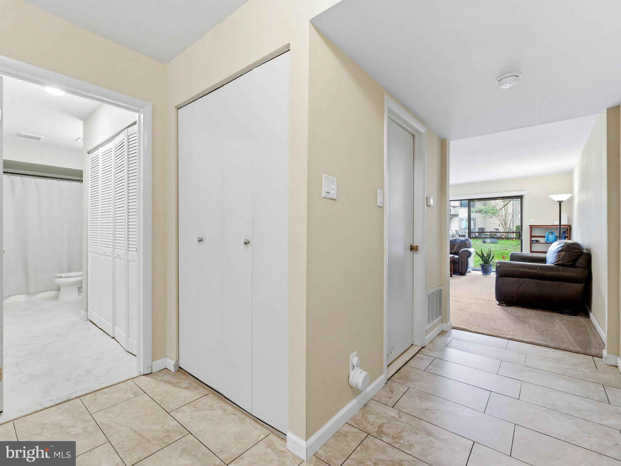 115 E KINGS HIGHWAY #243