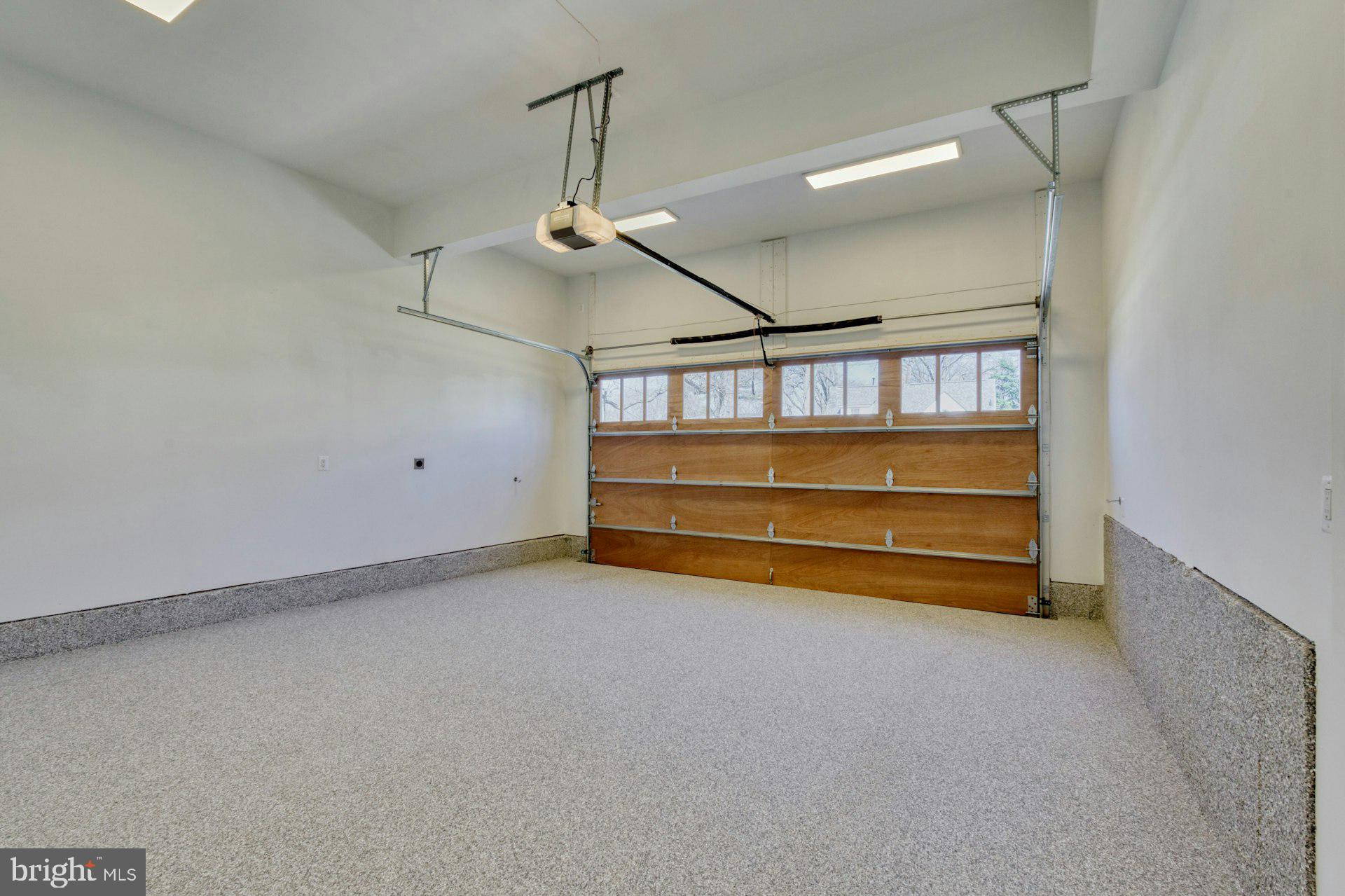 BELLEVUE FOREST - Residential