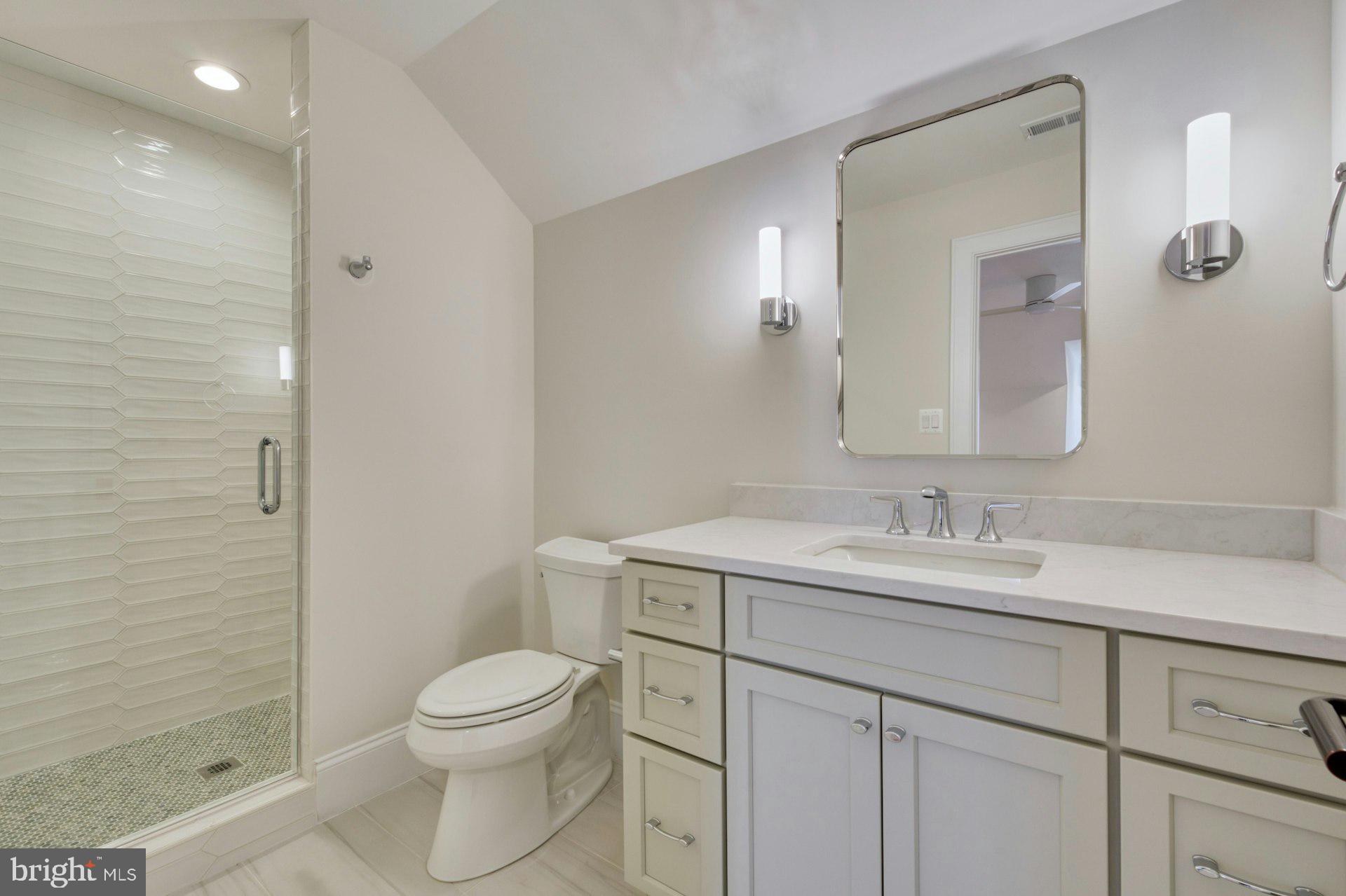 BELLEVUE FOREST - Residential