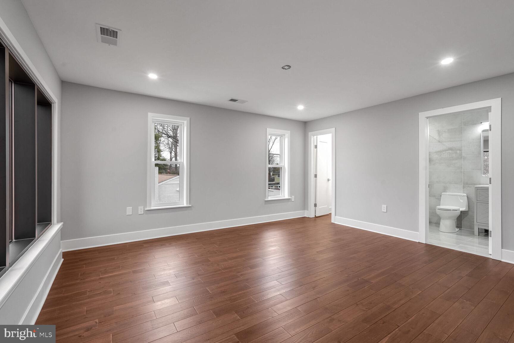 BRISTOW - Residential Lease