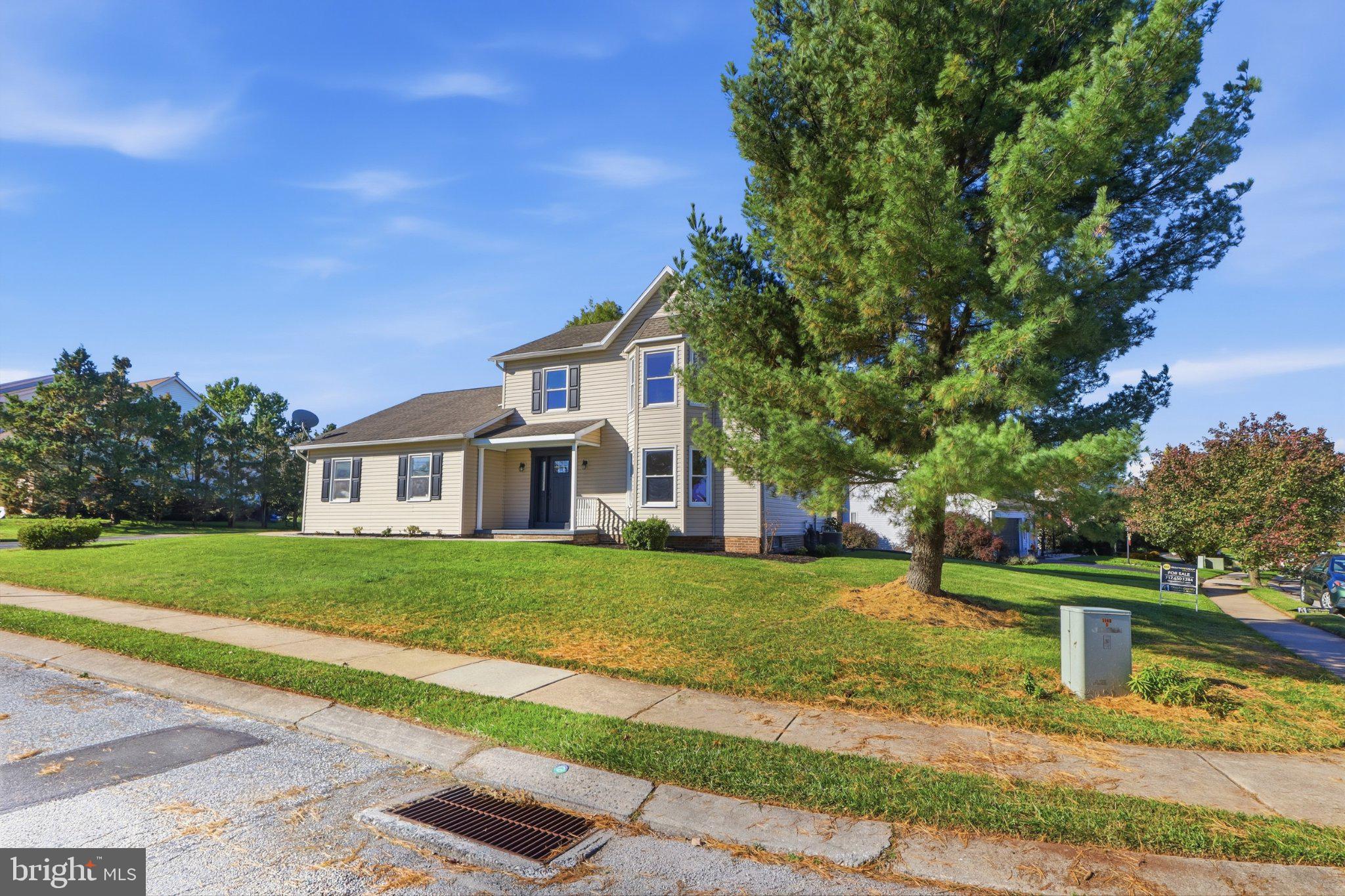 1894 GOLDEN EAGLE DRIVE