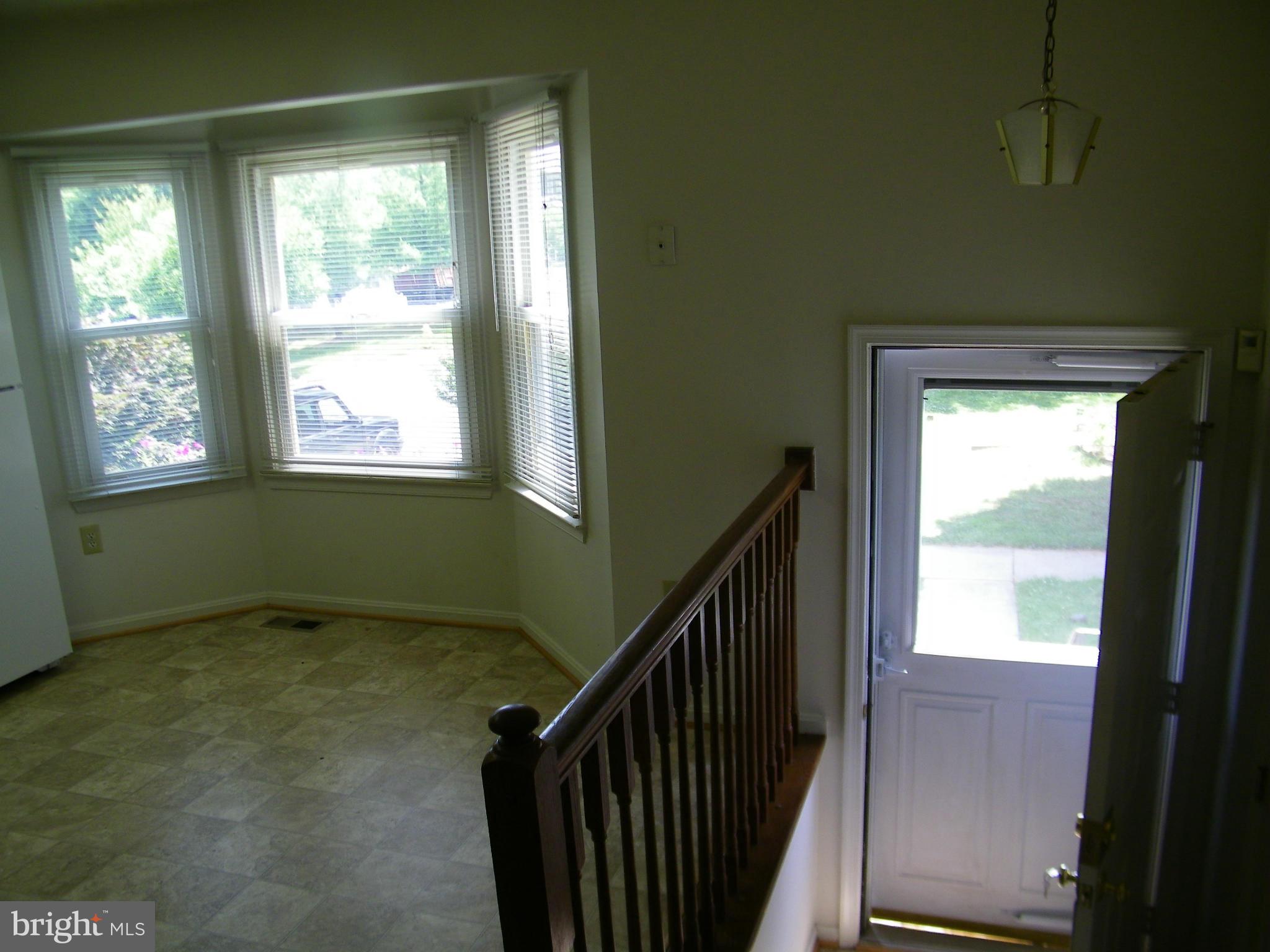 WHISPERING WOODS - Residential