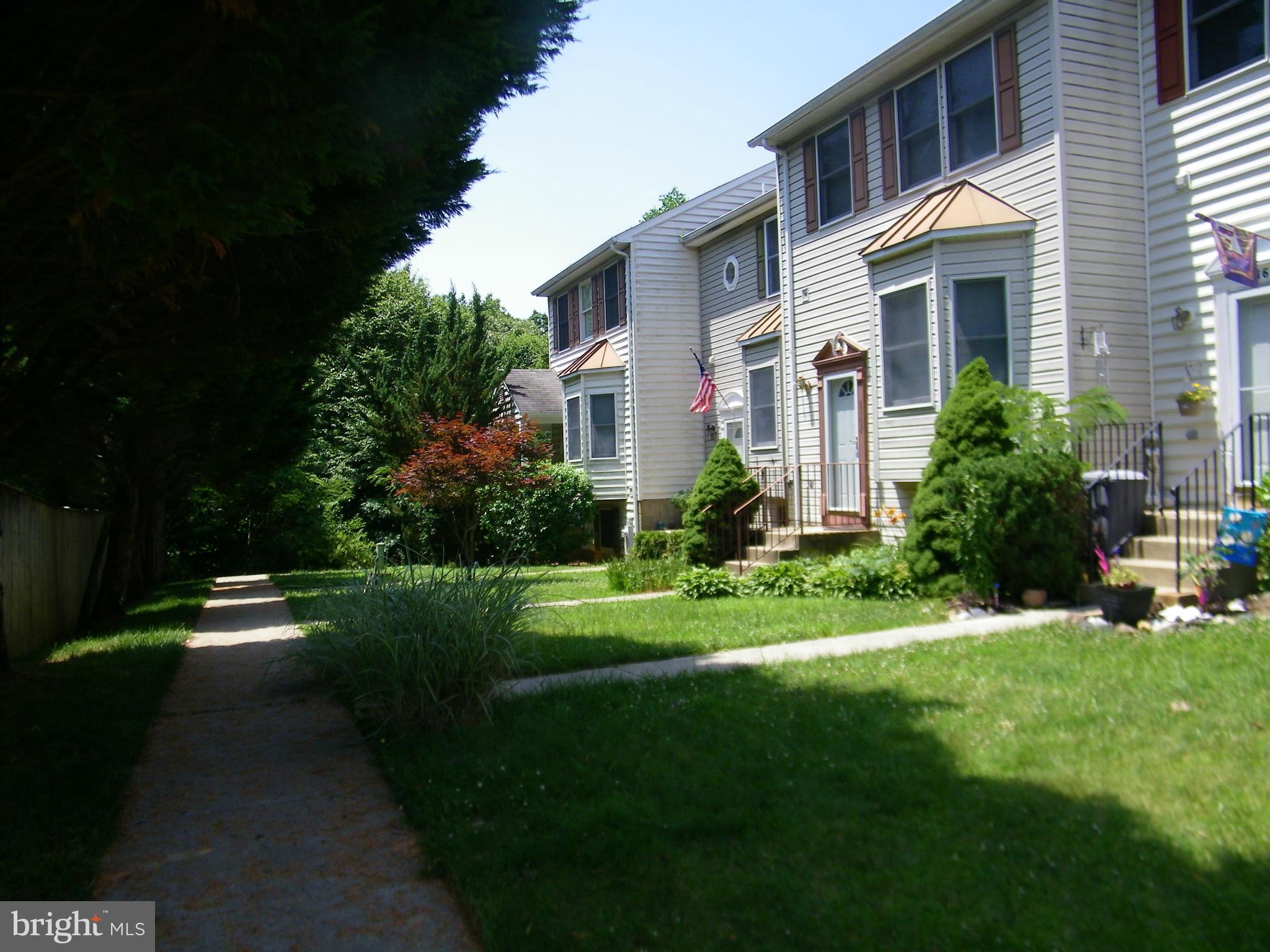 WHISPERING WOODS - Residential