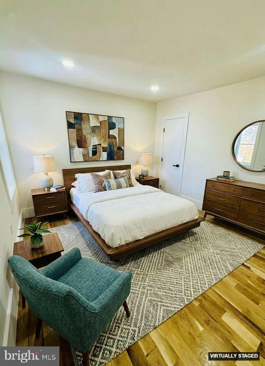 WEST OAK LANE - Residential