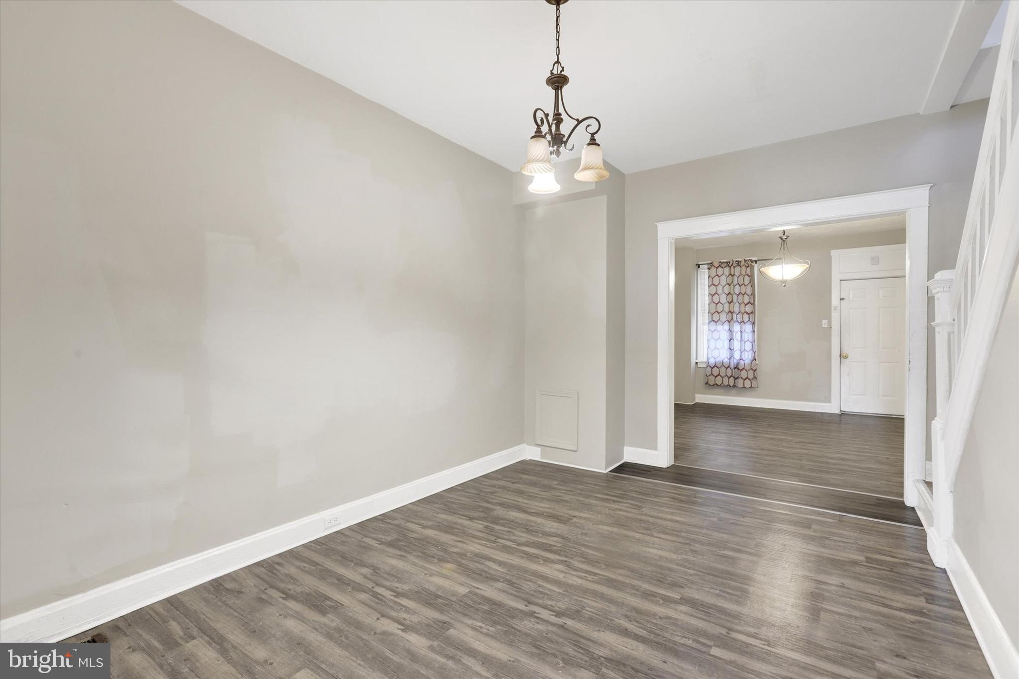 554 S 2ND STREET