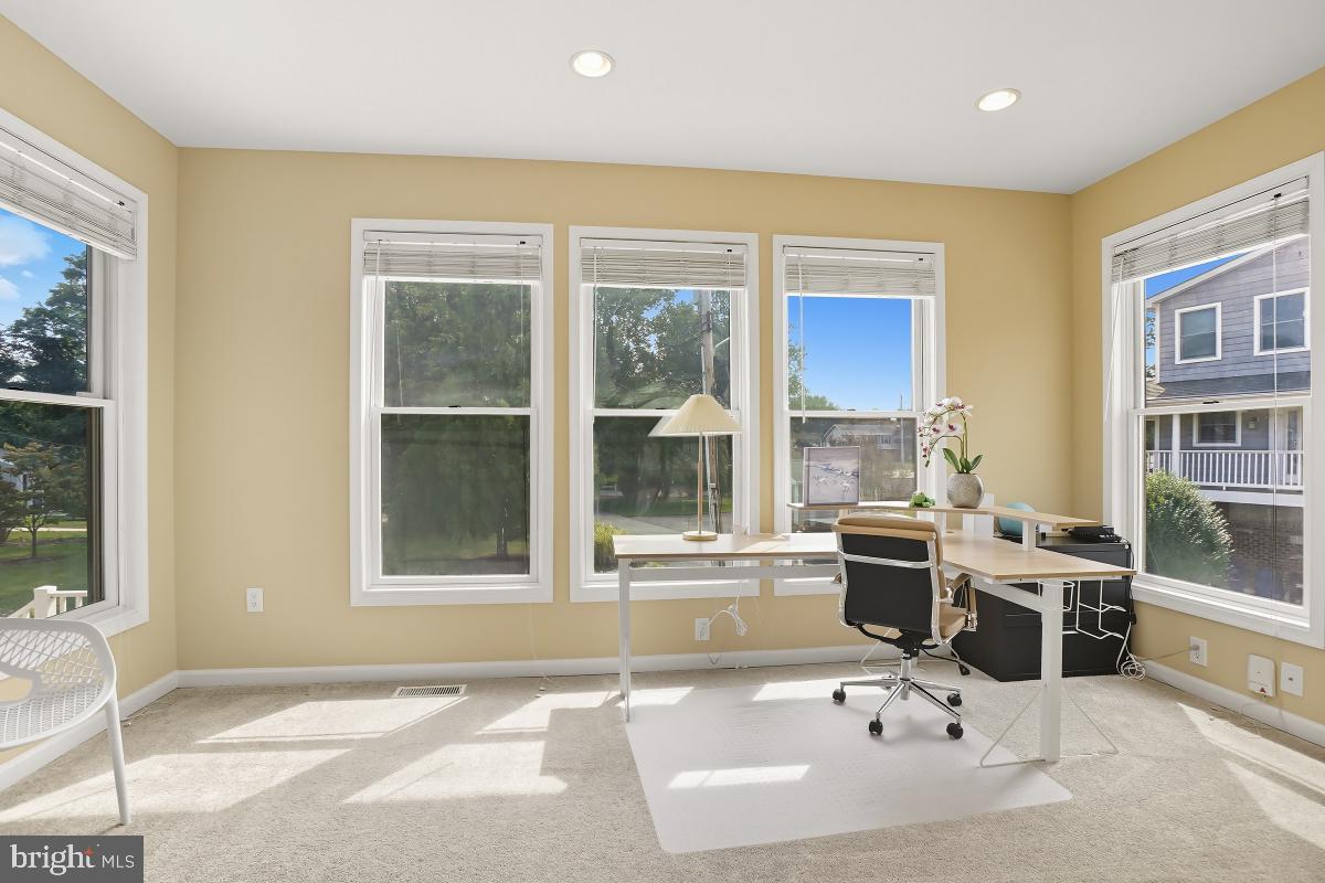 WEST TWIN RIVER - Residential