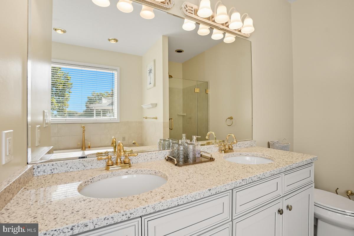 WEST TWIN RIVER - Residential