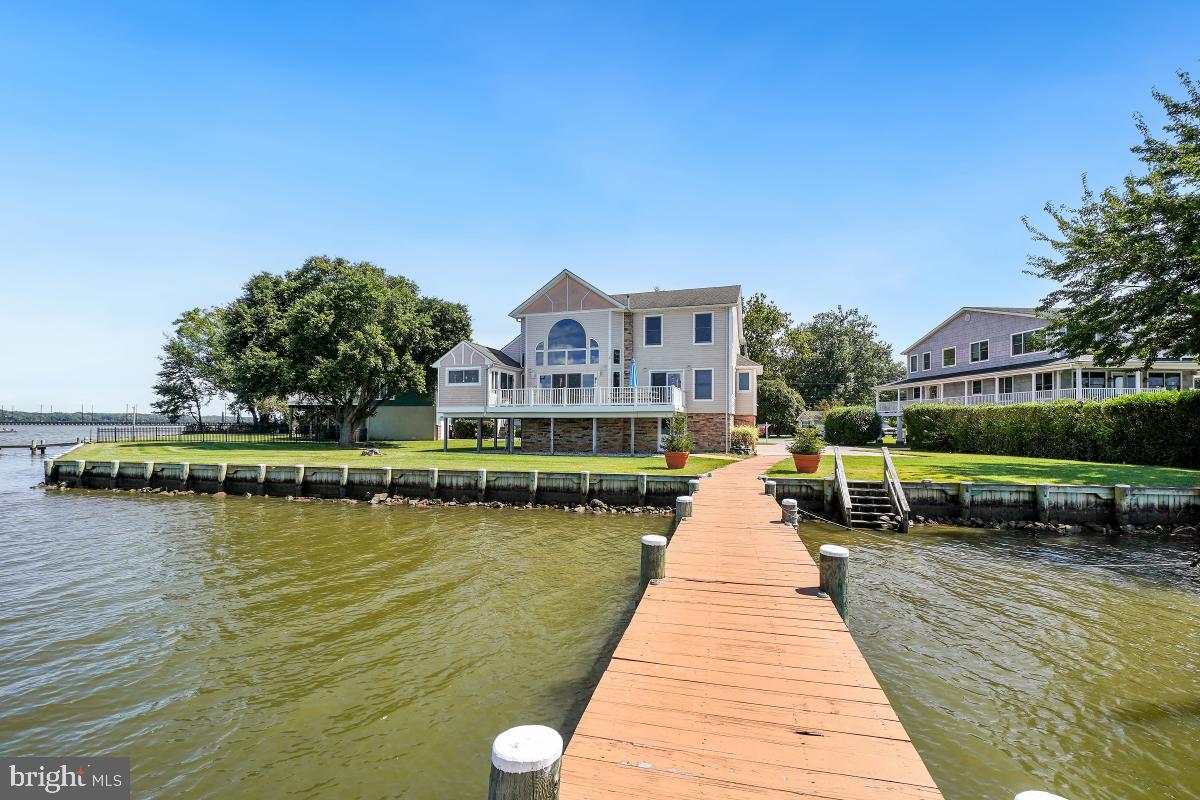 WEST TWIN RIVER - Residential