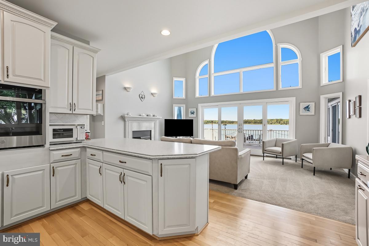 WEST TWIN RIVER - Residential