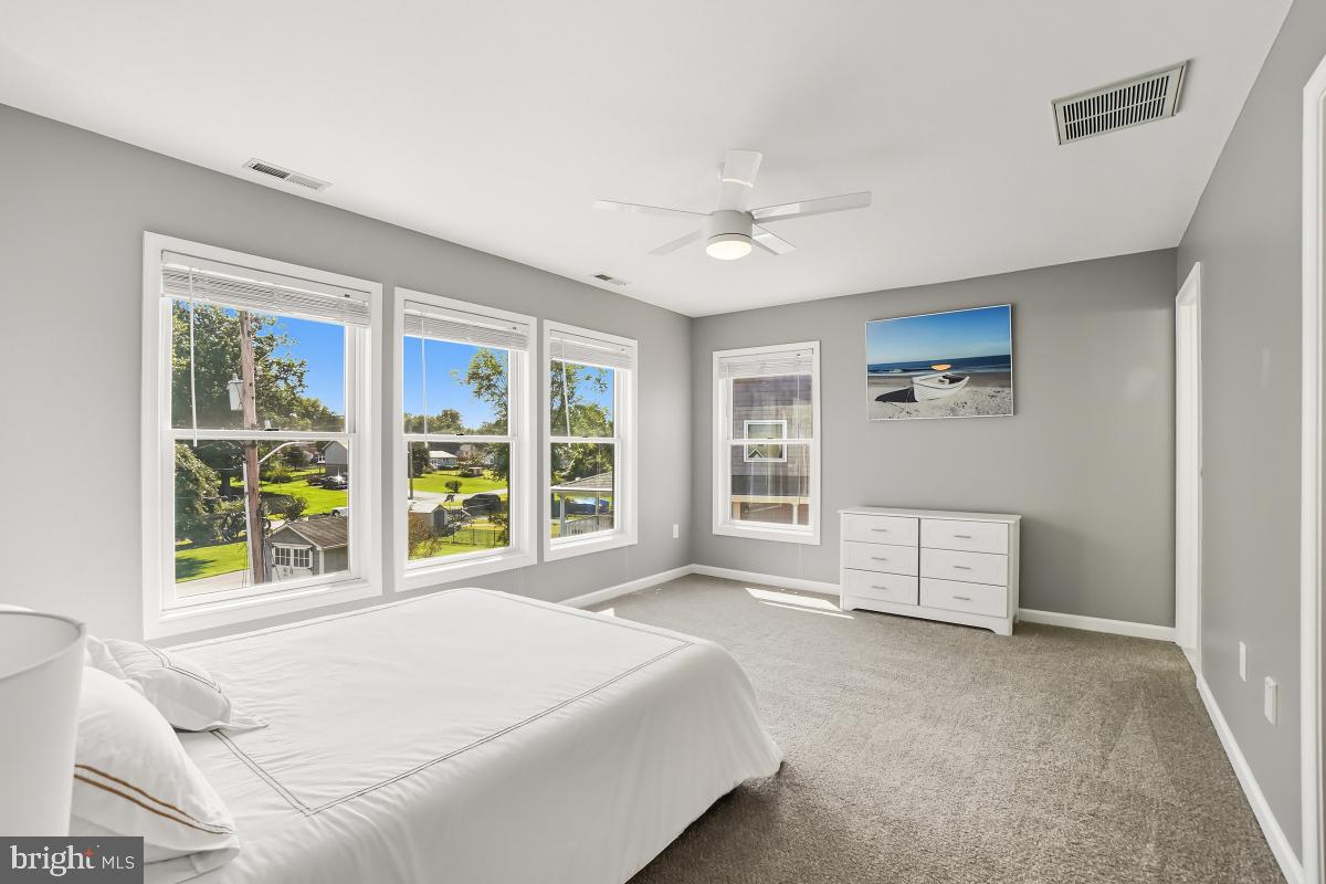 WEST TWIN RIVER - Residential