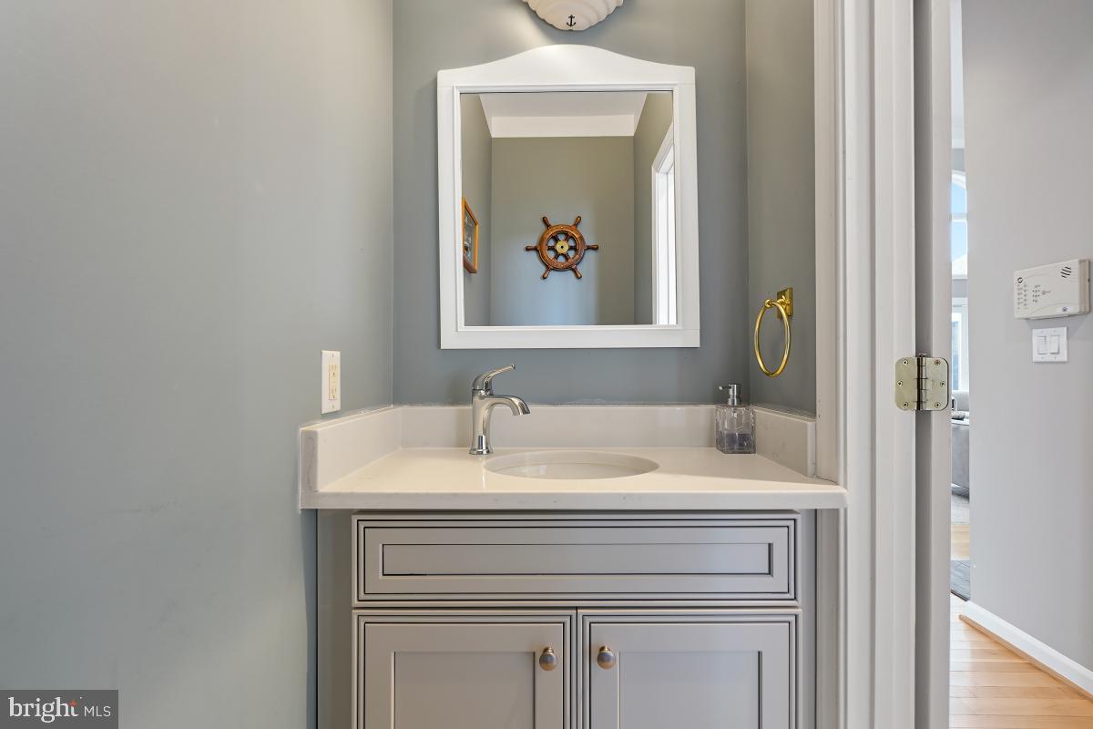 WEST TWIN RIVER - Residential