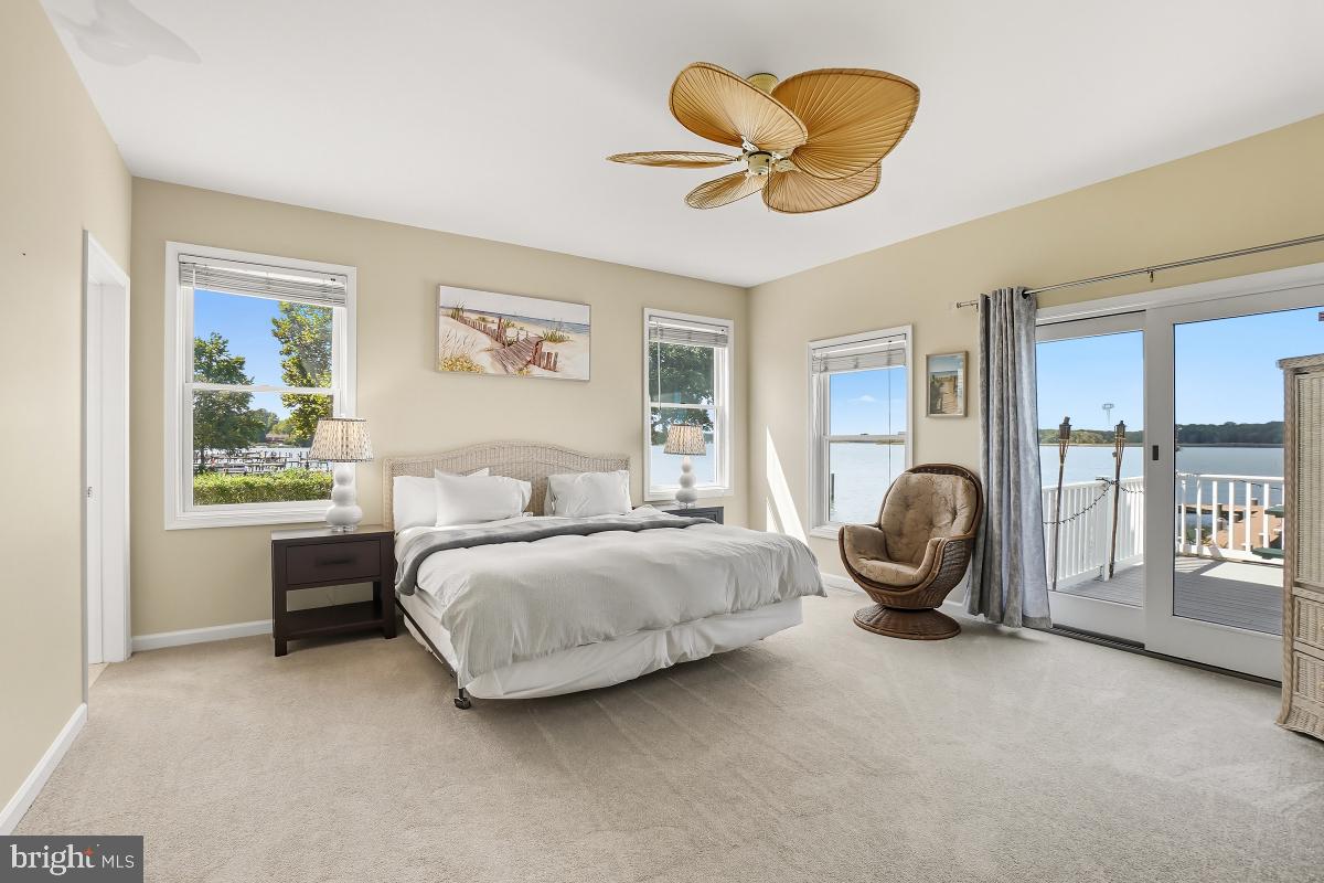 WEST TWIN RIVER - Residential