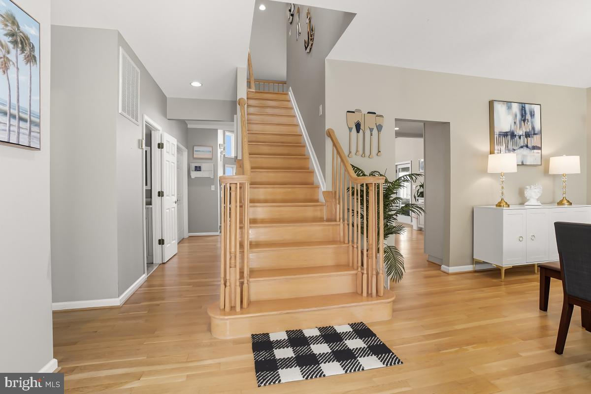 WEST TWIN RIVER - Residential