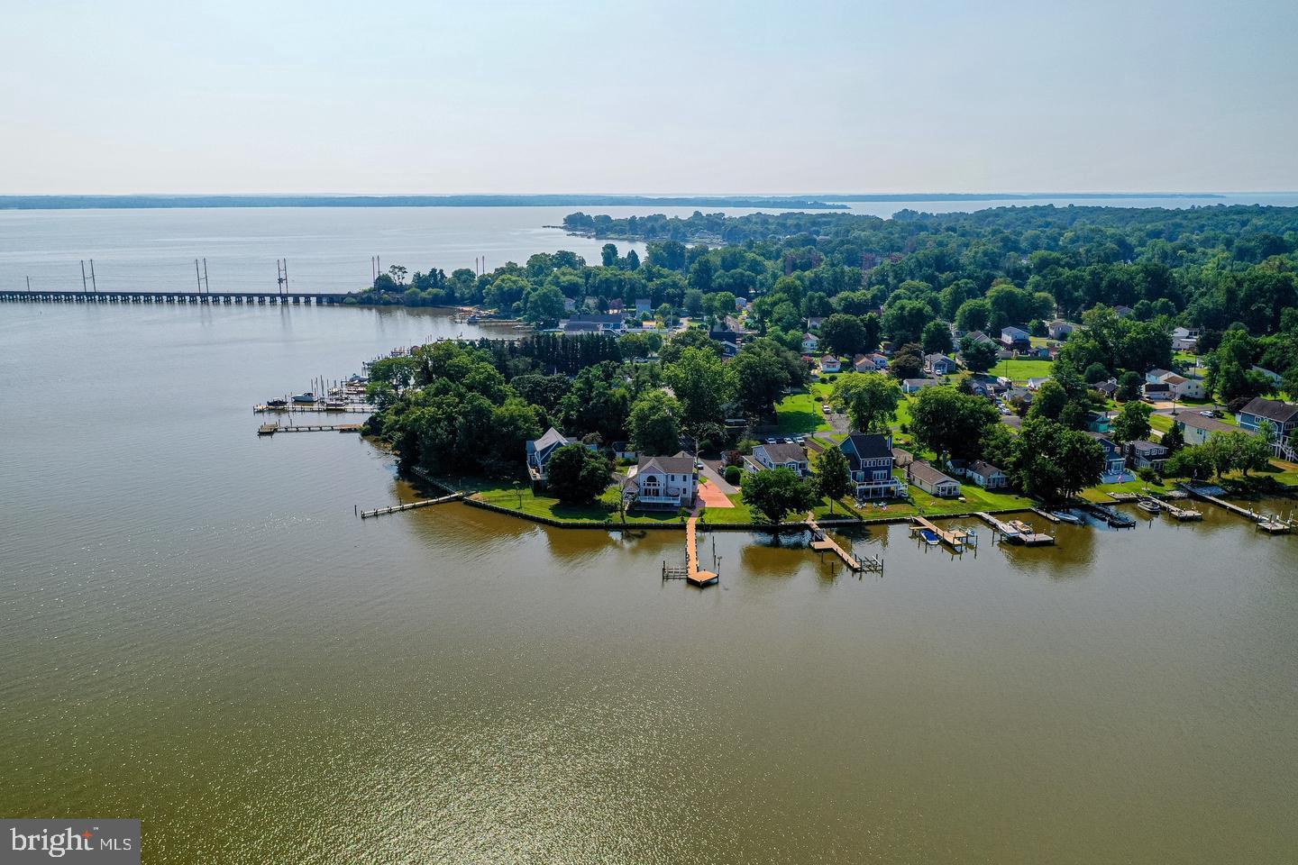 WEST TWIN RIVER - Residential