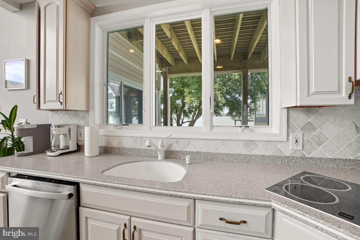 WEST TWIN RIVER - Residential