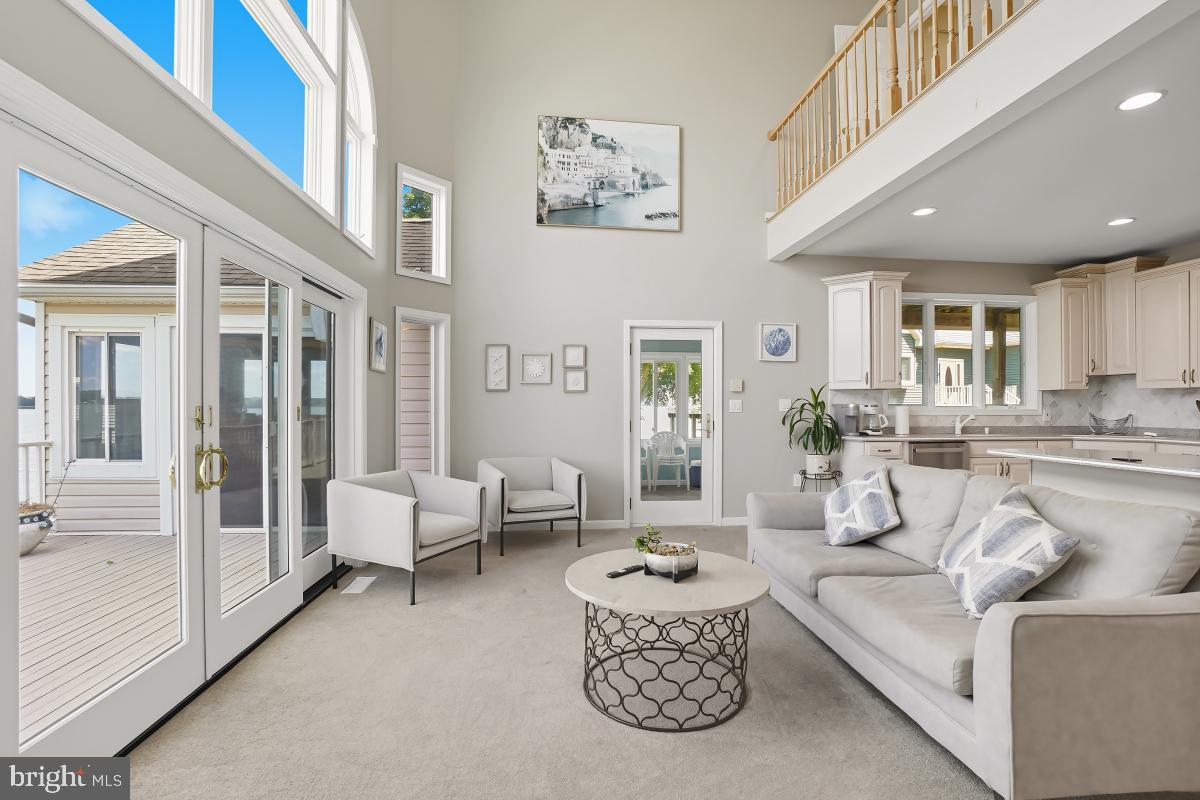 WEST TWIN RIVER - Residential