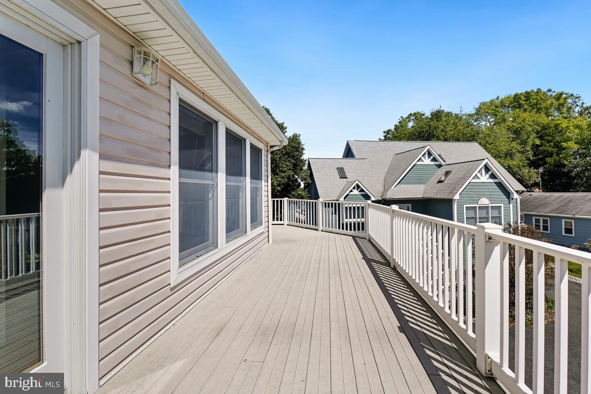 WEST TWIN RIVER - Residential