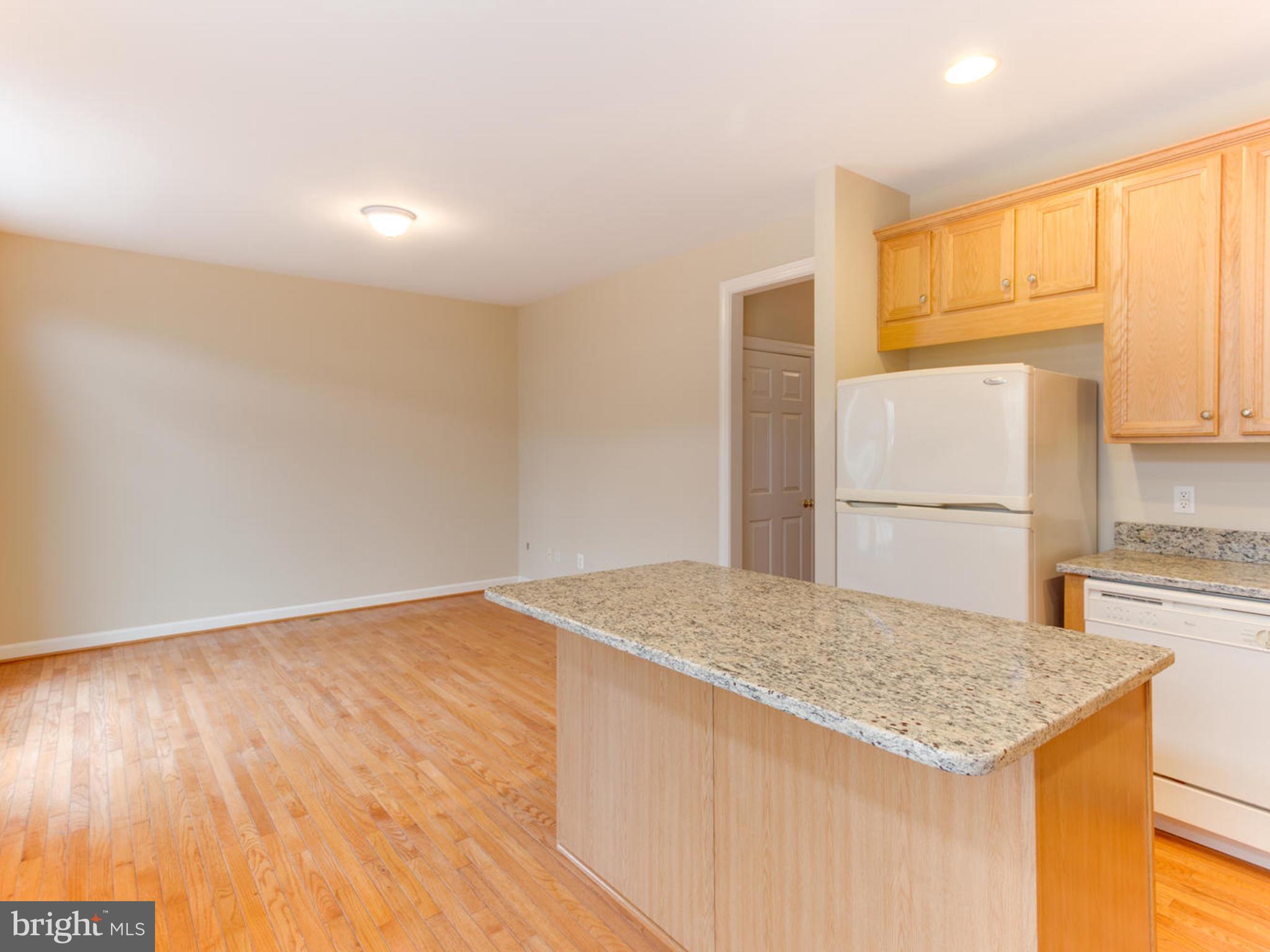 RIVER CREEK - Residential Lease