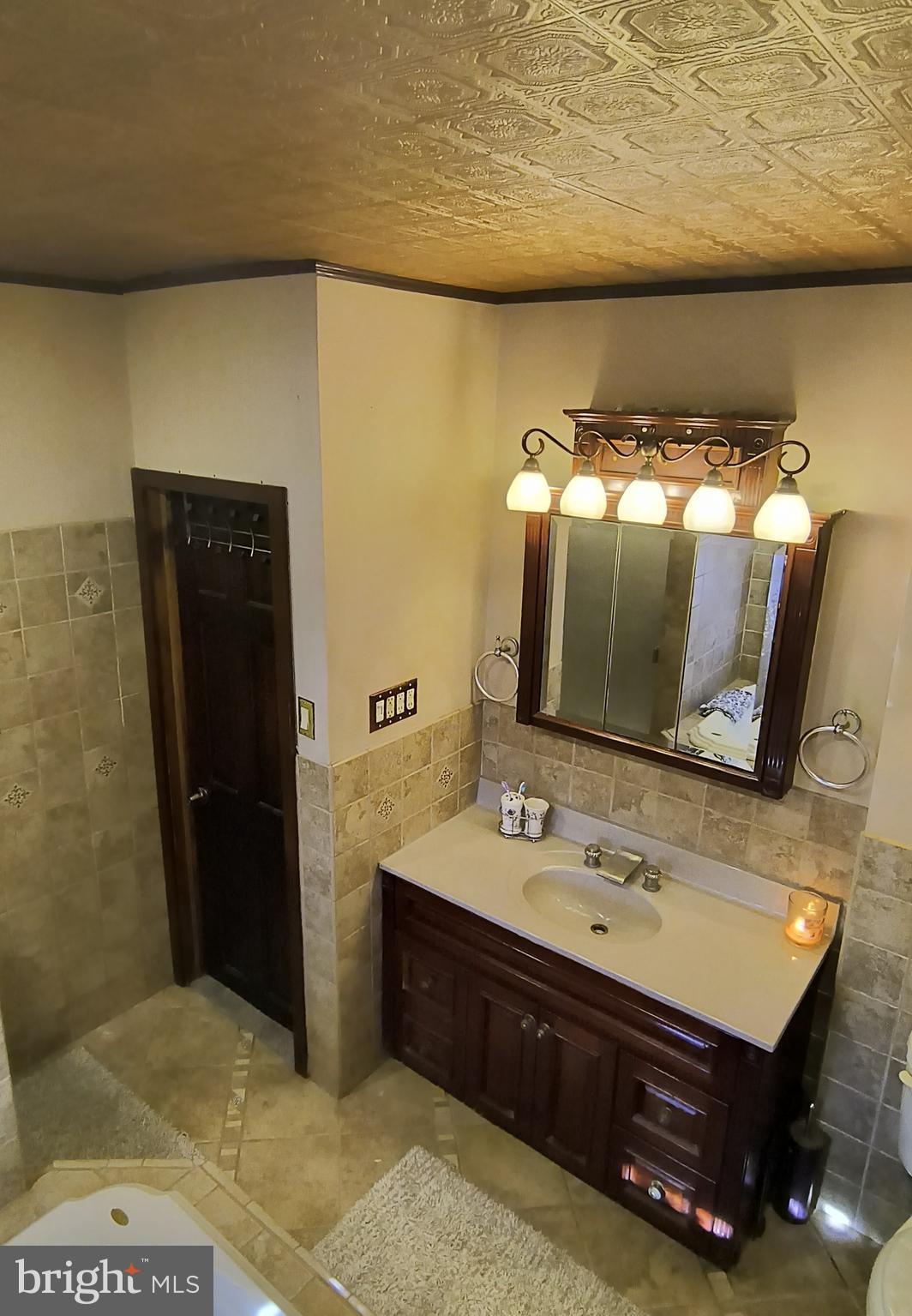 BURHOLME - Residential